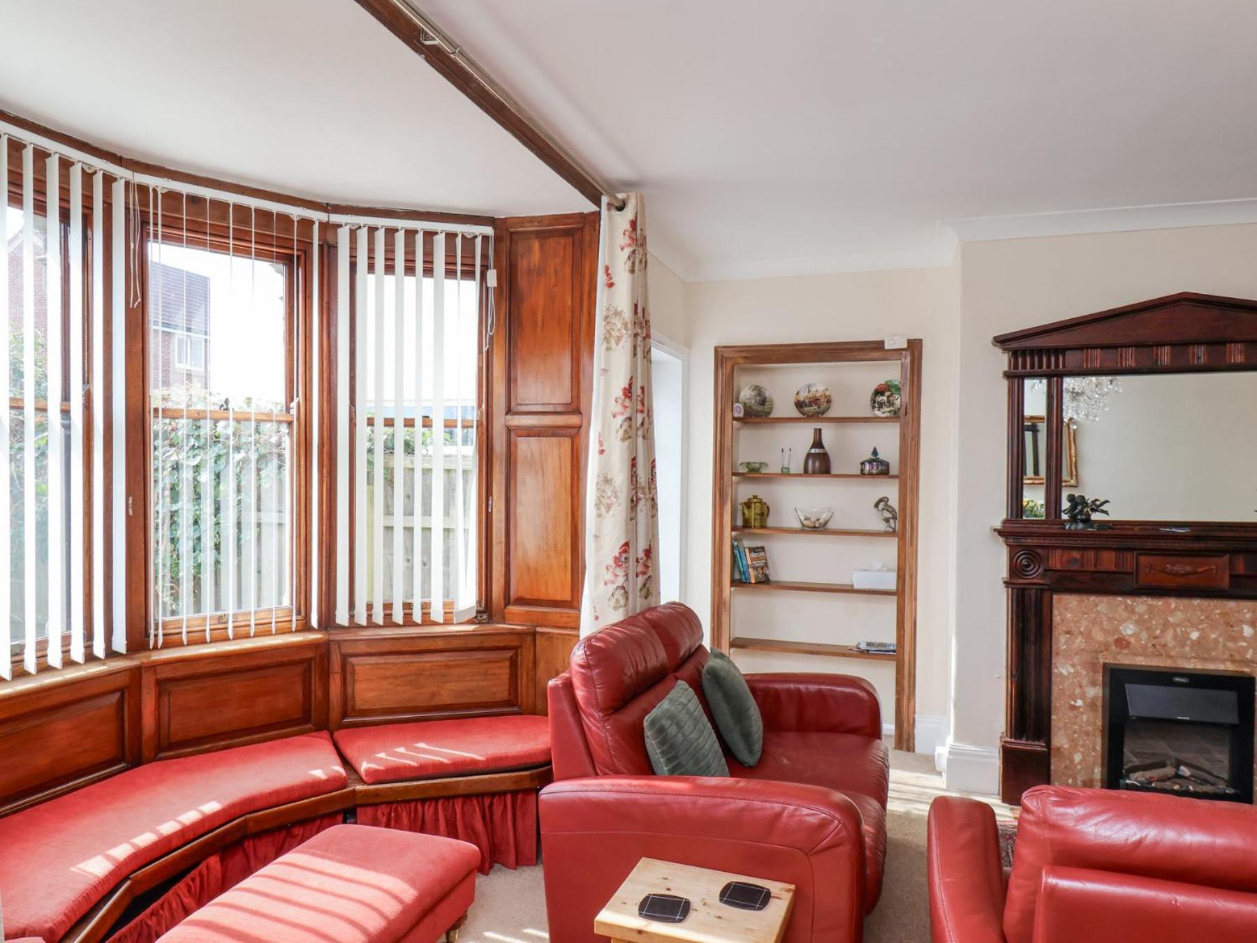 Mayfield Manor 惠特比 外观 照片